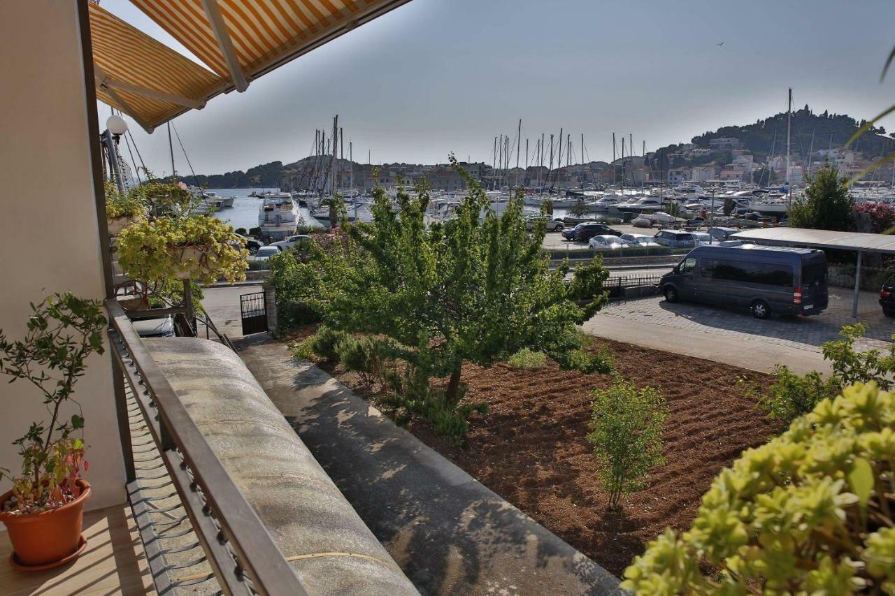 Sunny Day Apartments Tribunj  Exterior photo